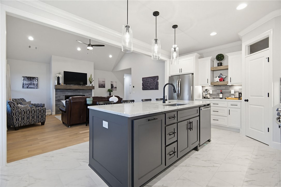 Oakmont Sub Centerton - Residential