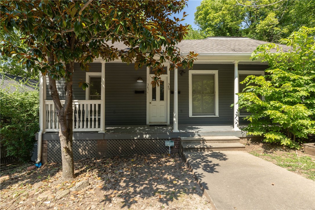 LOCATION!!! This adorable one bed, one bath unit is located in the heart of Fayetteville, just walking distance from everything you need! Steps from Dickson St. The University, and Wilson Park. Home features hardwood floors, appliances, and natural light! Back deck and cute front porch. Parking at the back of the house, as well as street parking available with permit. NO pets.