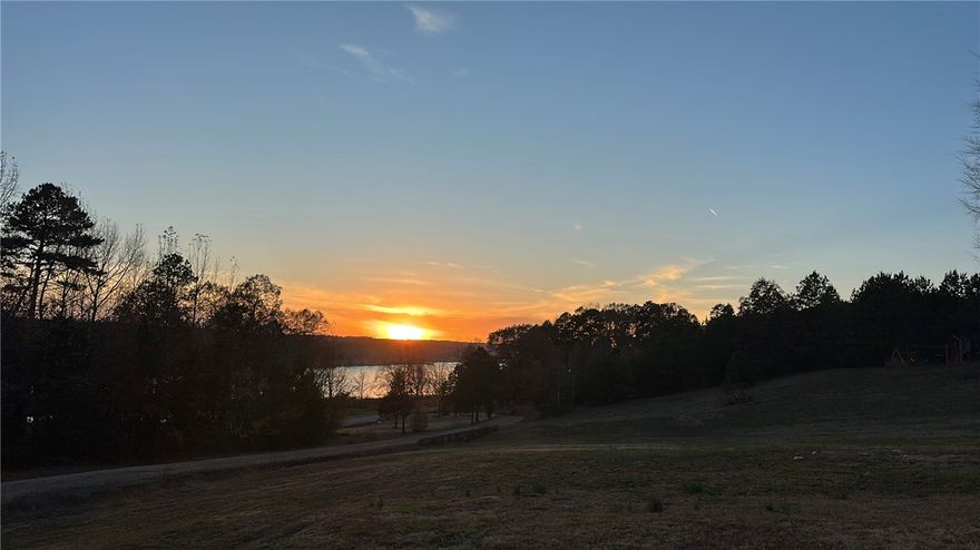 CALLING ALL INVESTORS & CASH BUYERS!
This custom home on Lake Ludwig offers 4 bedrooms, 3 baths, and 3,568 sq. ft., situated on 10.41 acres. With spacious living areas, custom details throughout, and endless potential, this property is a rare opportunity you don’t want to miss. Call today to set up a private showing and get more details!