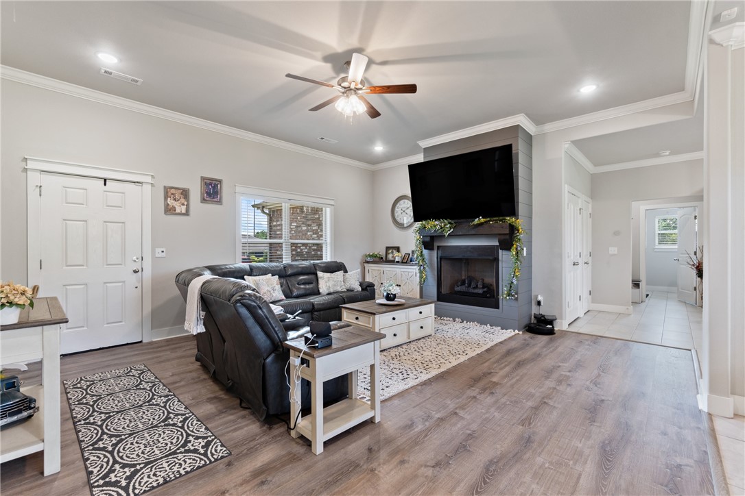 Lockhart Sub Bvv - Residential