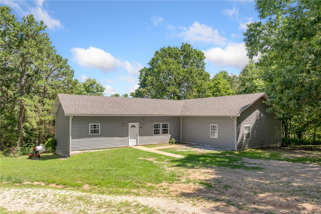 Beautifully Remodeled 3-Bed, 2-Bath Home with Bonus Room on 4.07 Acres! This one-level home offers spacious living with tall ceilings, wide hallways, and full handicap accessibility for ultimate comfort. Recently updated with modern luxury finishes throughout, the home includes a versatile bonus room perfect for an office, guest space, or hobby room. Nestled on 4.07 acres of mature timber and a cleared, level yardāthis property offers both privacy and space to enjoy the outdoors. A rare find combining style, accessibility, and land!