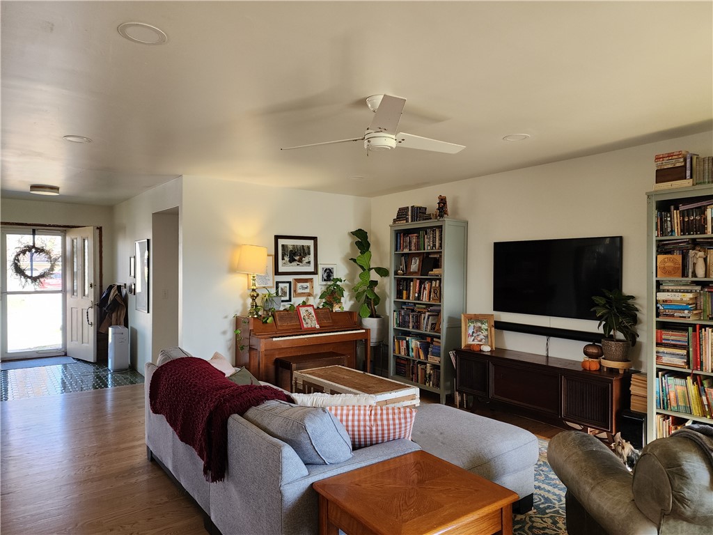 Oak Hill West Unit 3 Rogers - Residential