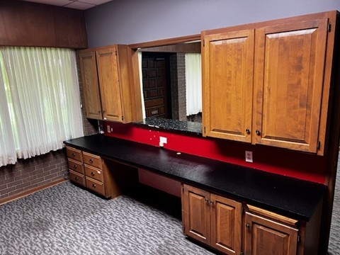 College Market Add - Commercial Lease
