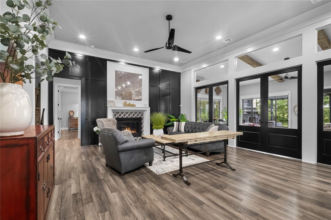 West End Acres - Residential