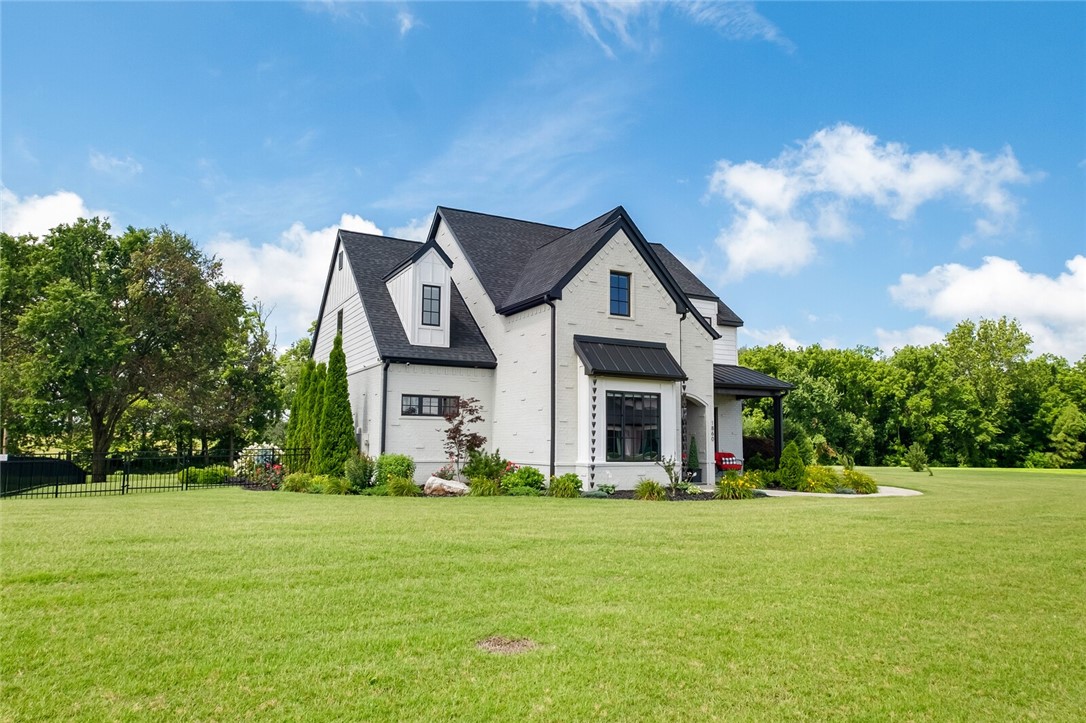 West End Acres - Residential