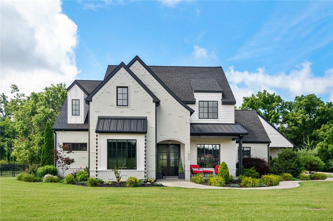 West End Acres - Residential