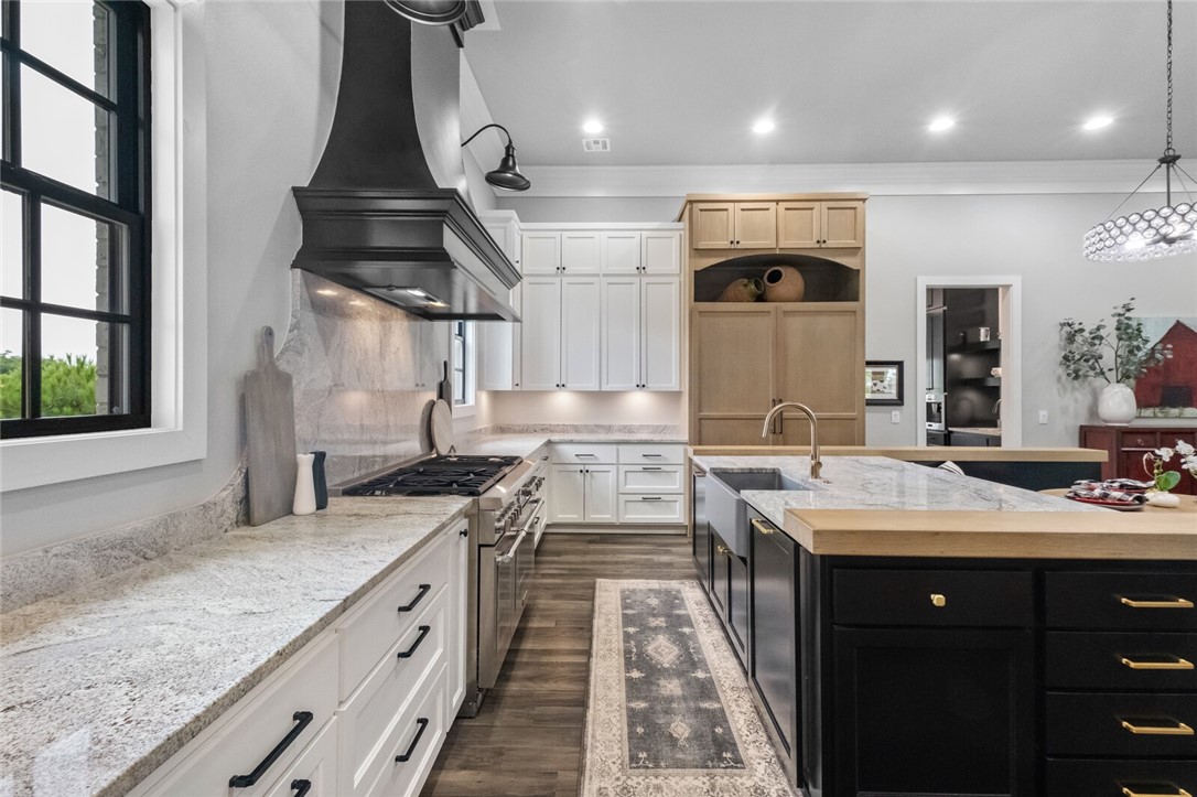 West End Acres - Residential