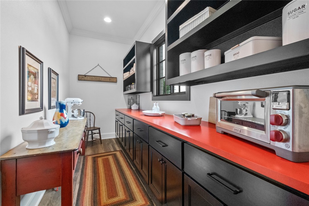 West End Acres - Residential