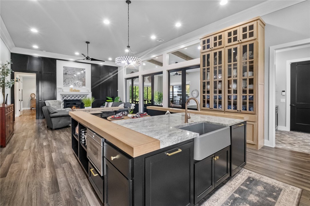 West End Acres - Residential