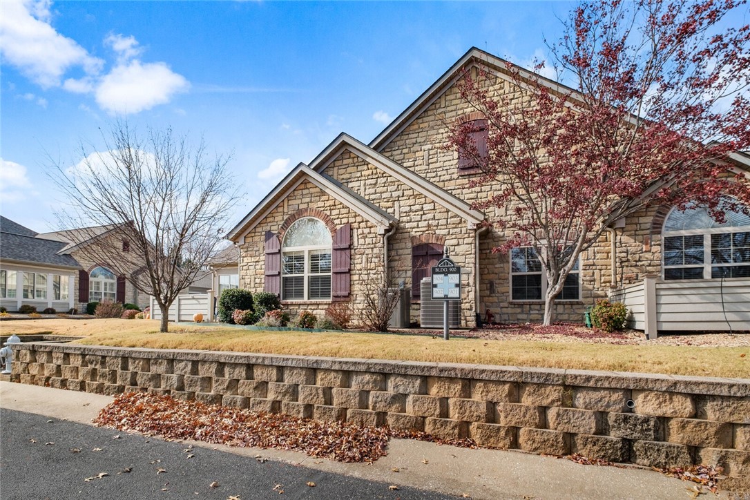 Arbors At Pinnacle Ridge Horiz - Residential