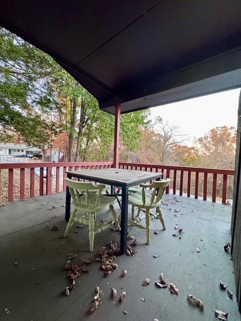 TOWNHOUSE TCT 3 A/K/A DRAKE CT-BVV - Residential Lease