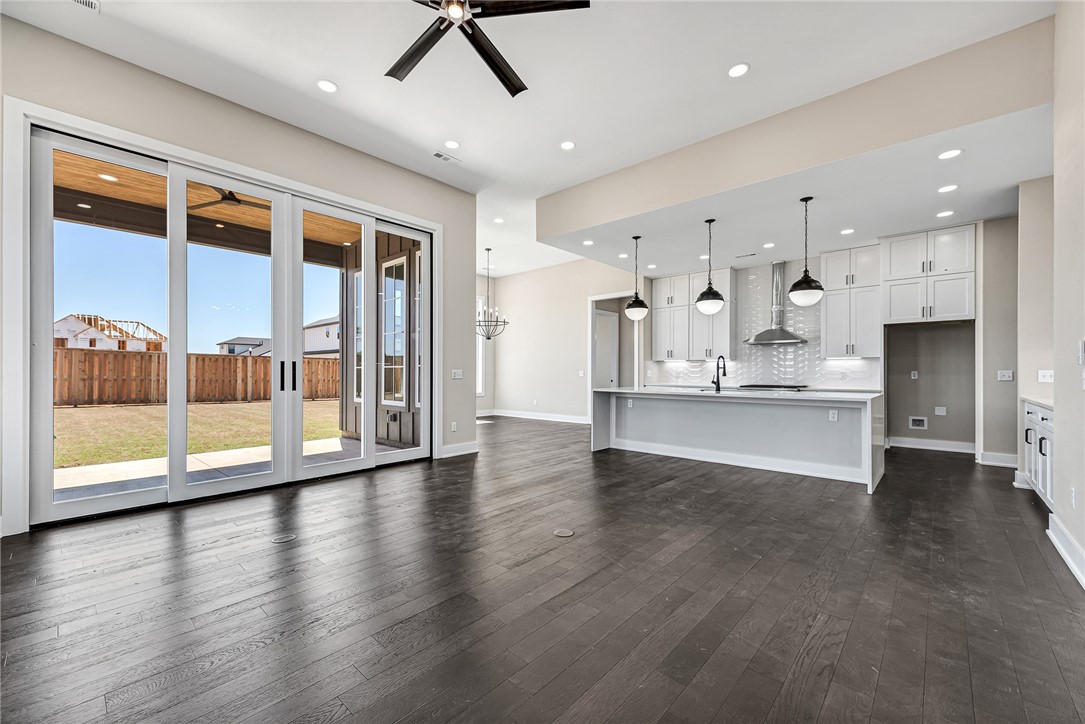 AURORA SUB PH I-BENTONVILLE - Residential