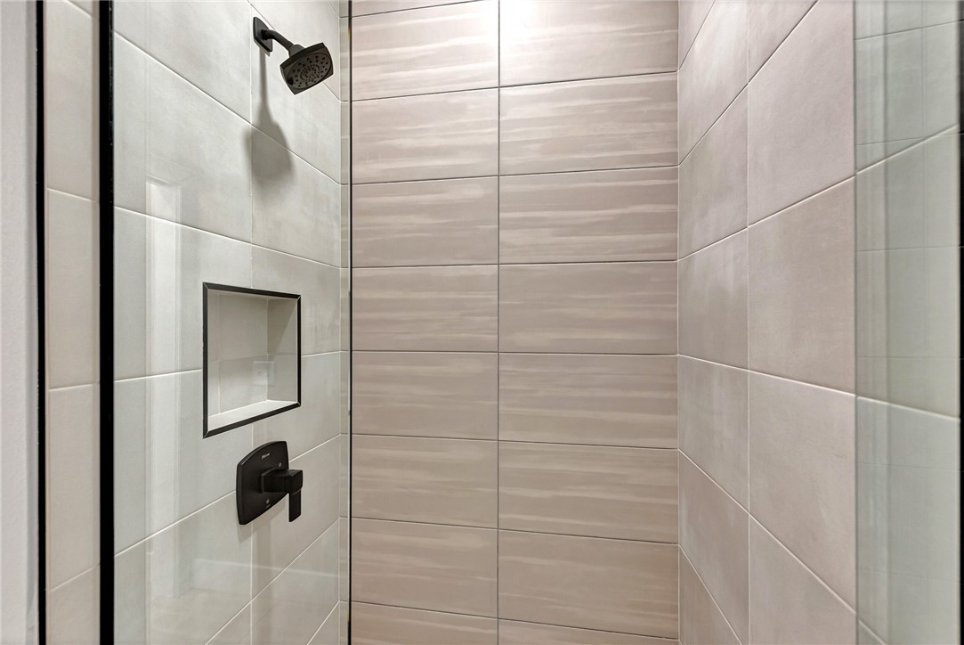 AURORA SUB PH I-BENTONVILLE - Residential