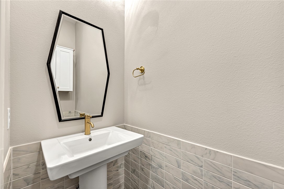 AURORA SUB PH I-BENTONVILLE - Residential