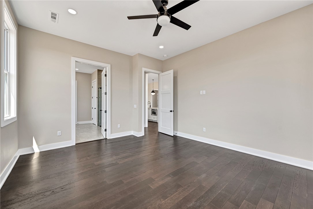 AURORA SUB PH I-BENTONVILLE - Residential