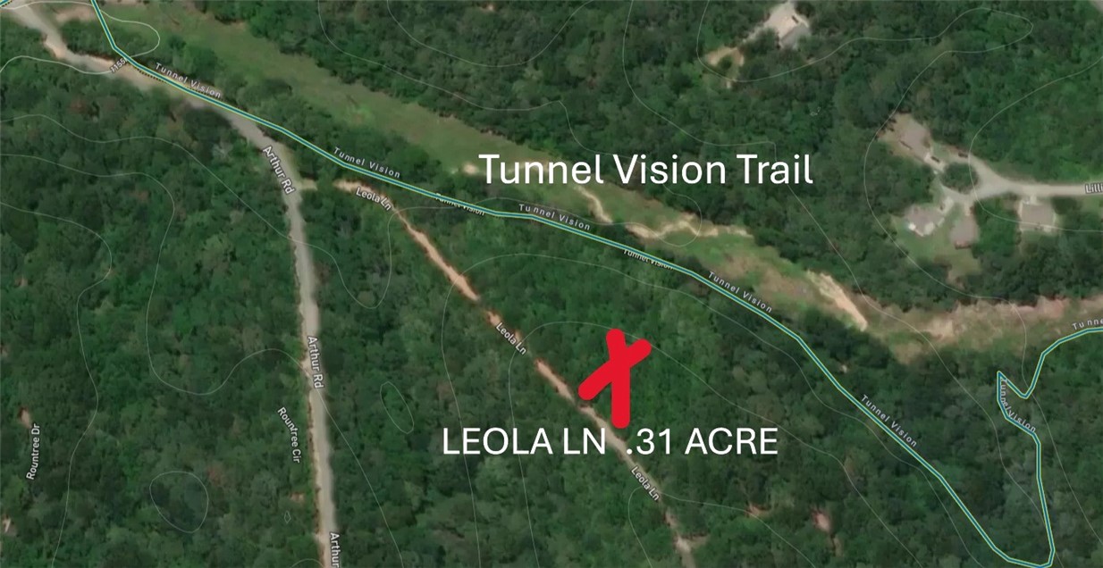 Tunnel Vision Trail Lot. Connect to the trail directly from your backyard! .31 acre in Bentonville Schools. Easy back roads into Coler Park/Bentonville. If you want Bella Vista beauty, but closer in to Bentonville, THIS IS THE ONE!