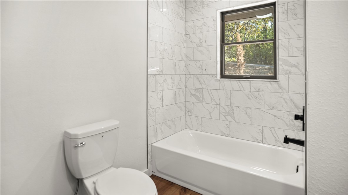 MOULDER HOLLOW SECTION V - Residential