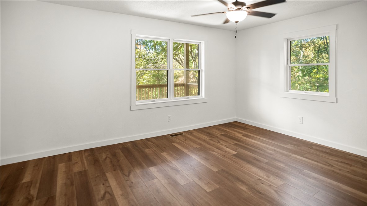 MOULDER HOLLOW SECTION V - Residential