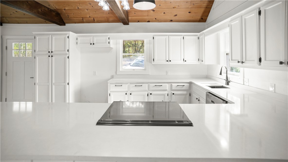 MOULDER HOLLOW SECTION V - Residential