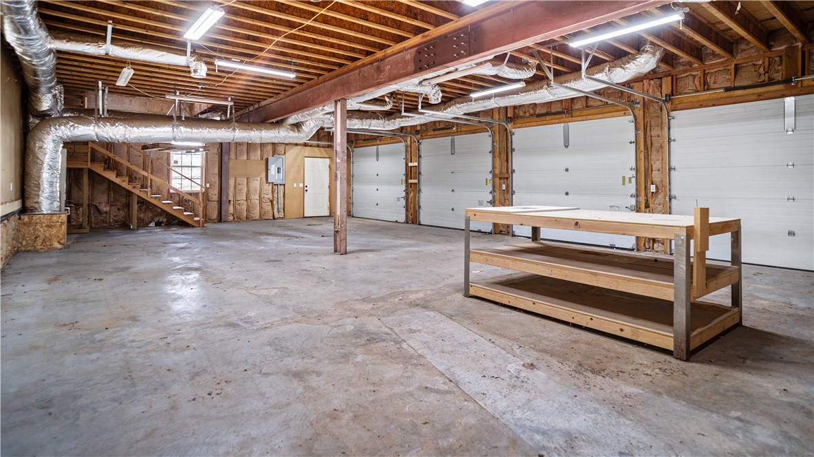 MOULDER HOLLOW SECTION V - Residential