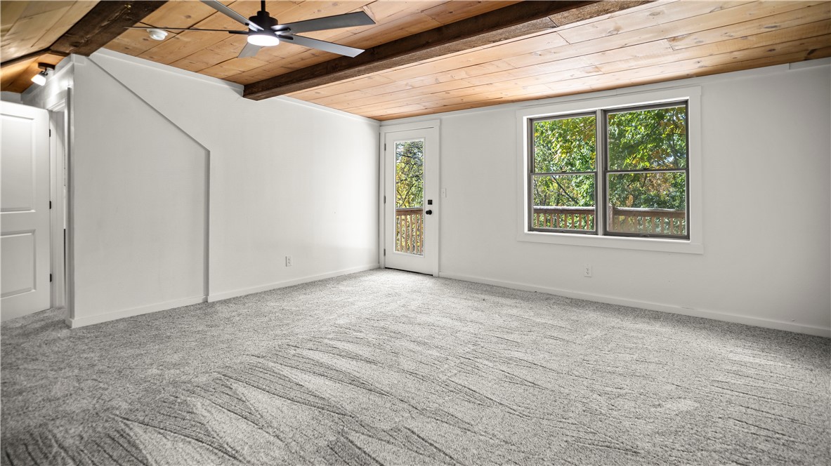 MOULDER HOLLOW SECTION V - Residential