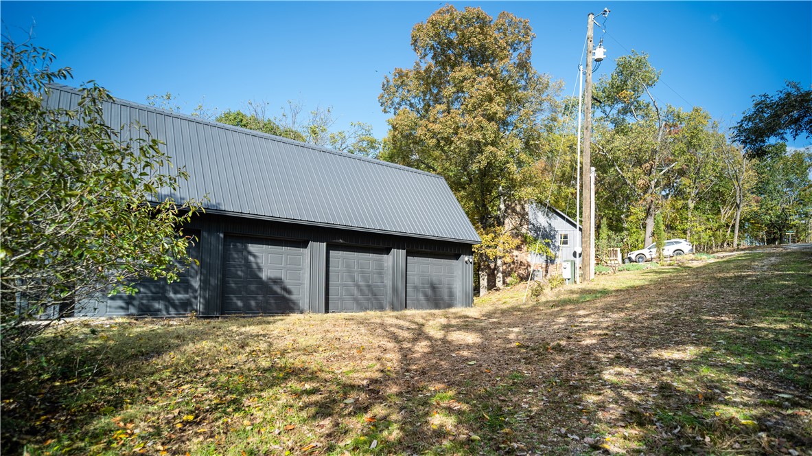 MOULDER HOLLOW SECTION V - Residential