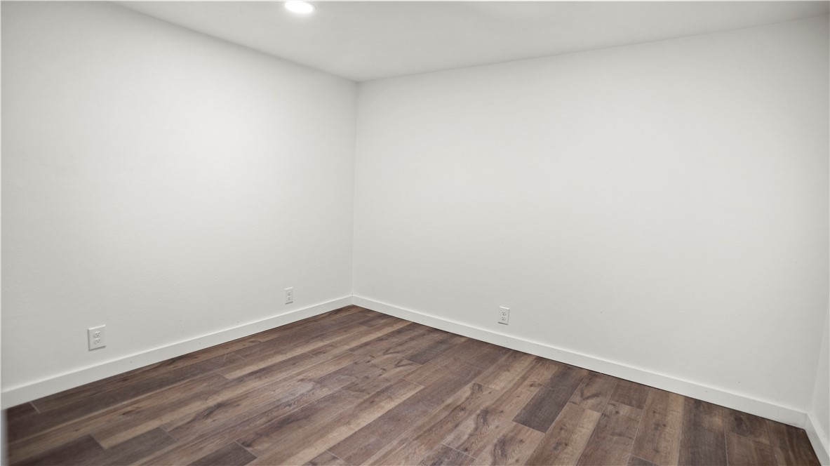 MOULDER HOLLOW SECTION V - Residential