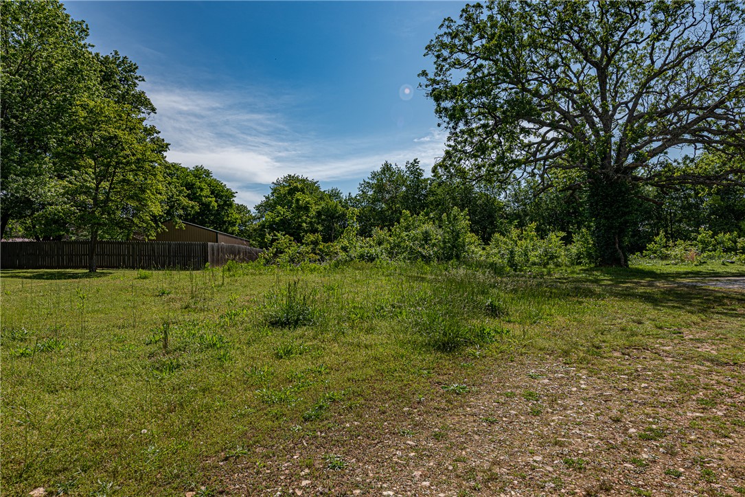 04-15-31 PRAIRIE GROVE OUTLOTS - Land