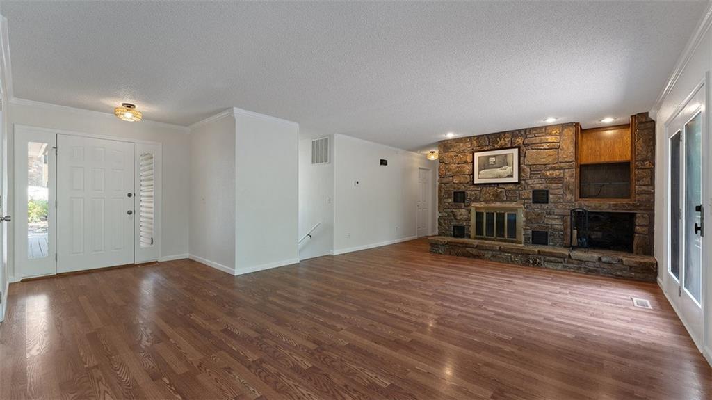 Sandwick Sub Bvv - Residential Lease