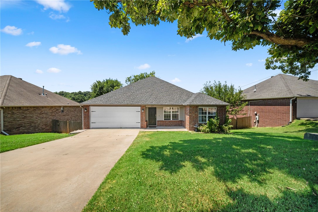 Photo 1 of 27 — 6257 Cord Avenue, Springdale, AR 72762