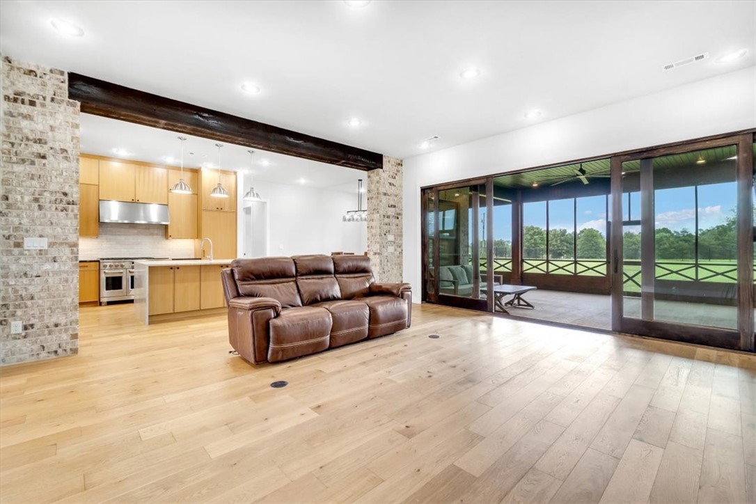 Tontitown Outlots - Residential