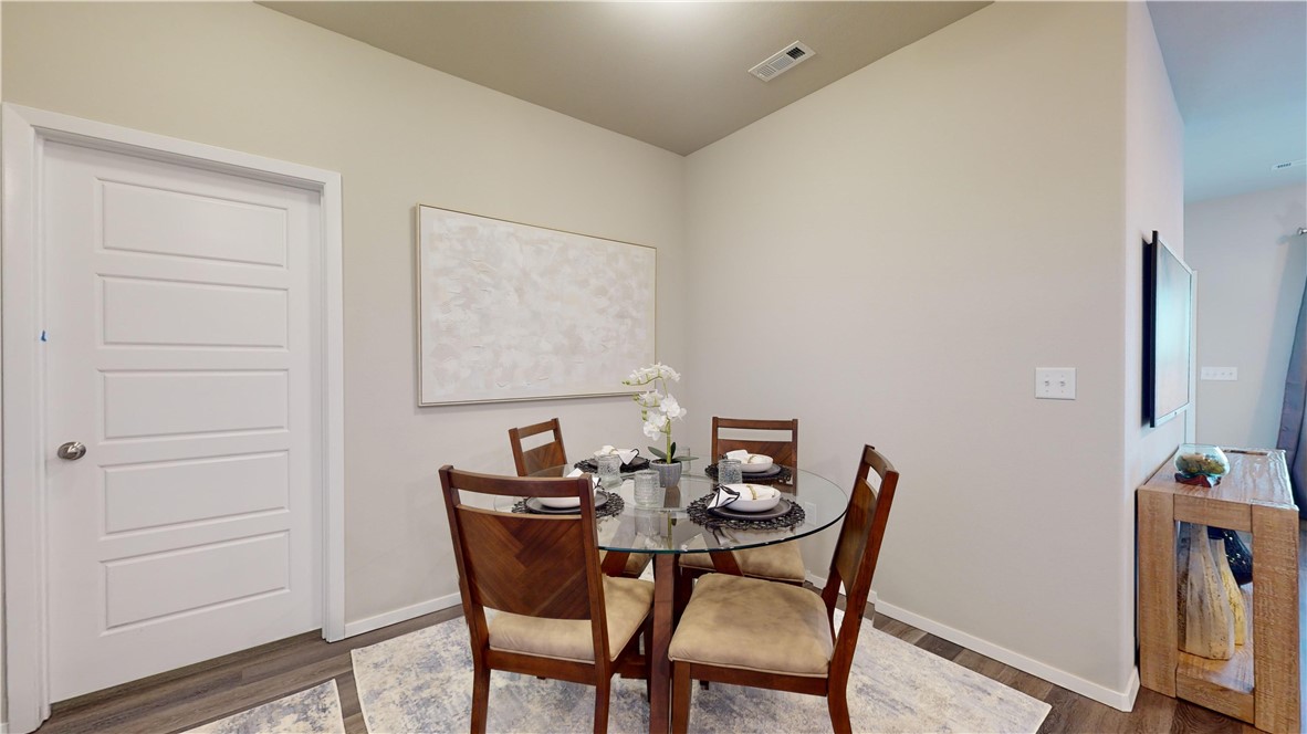 WALNUT HILL SUB PH IV-PEA RIDGE - Residential