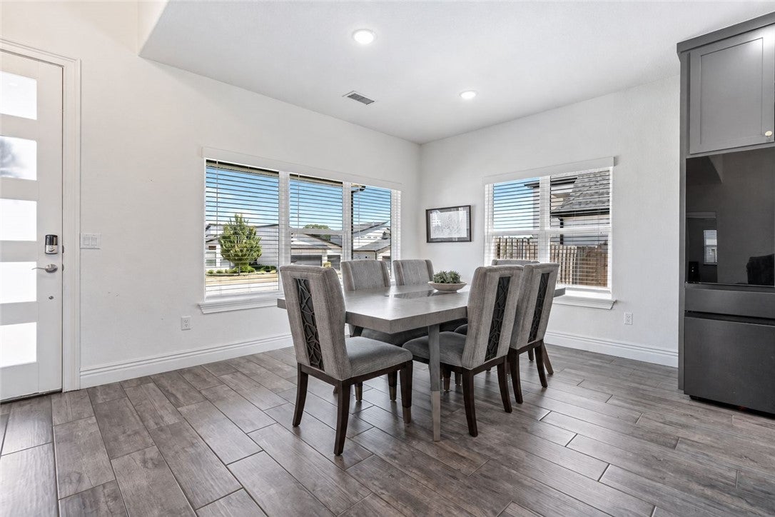 1541 Bristol Lane - Photo 4