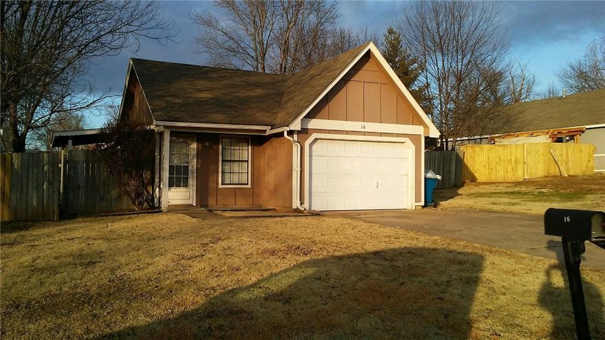Nice home in Bentonville featuring 3 bedrooms, 2 bathrooms and 1 car garage. New carpet, blinds, and paint throughout, fenced in yard, covered side patio, and storage building in back can be used for extra storage. Available now!