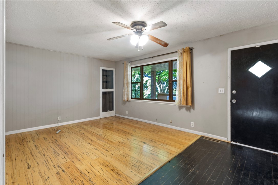 Lincoln Outlots - Residential