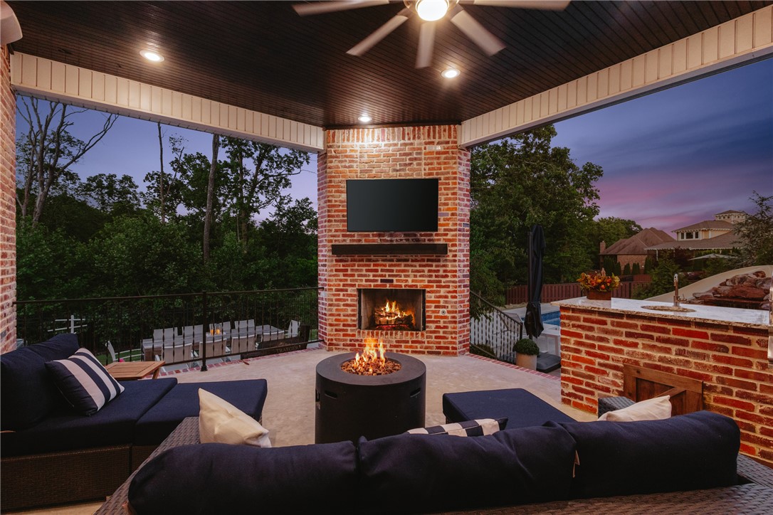 Oak Tree Centerton - Residential