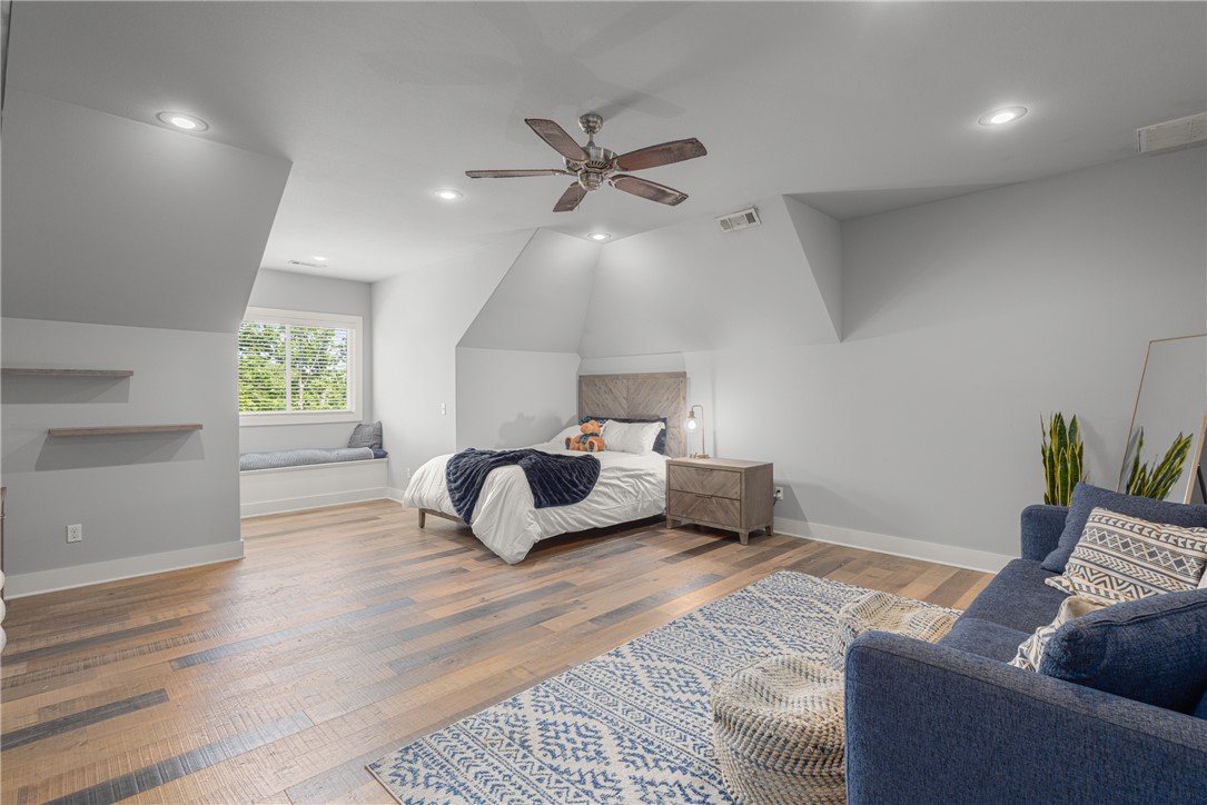 Oak Tree Centerton - Residential