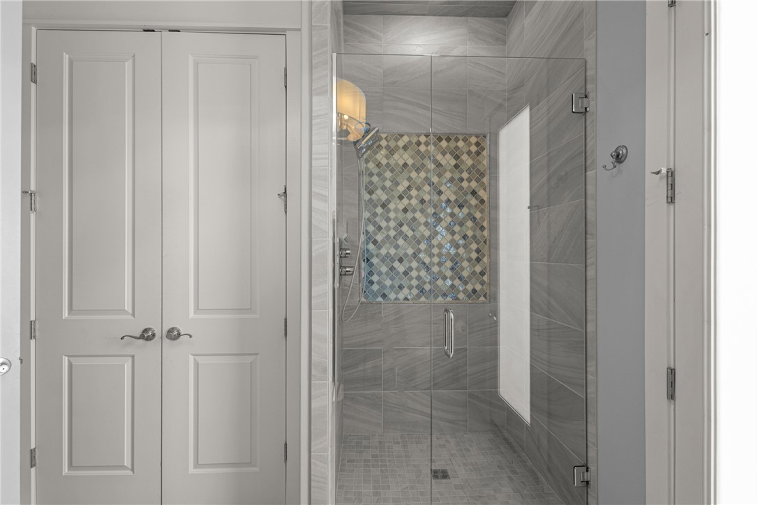 Oak Tree Centerton - Residential