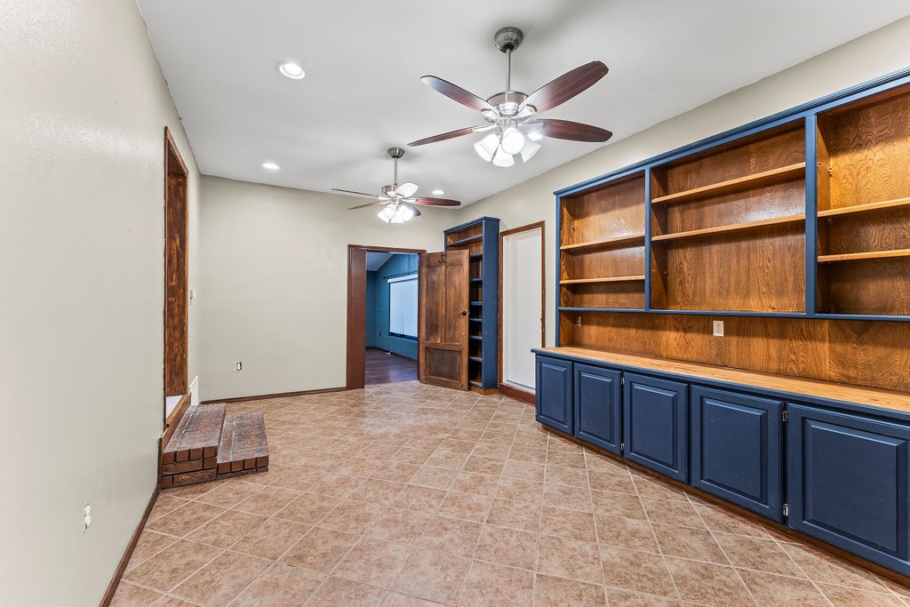 Oakhills Sub Rurban - Residential