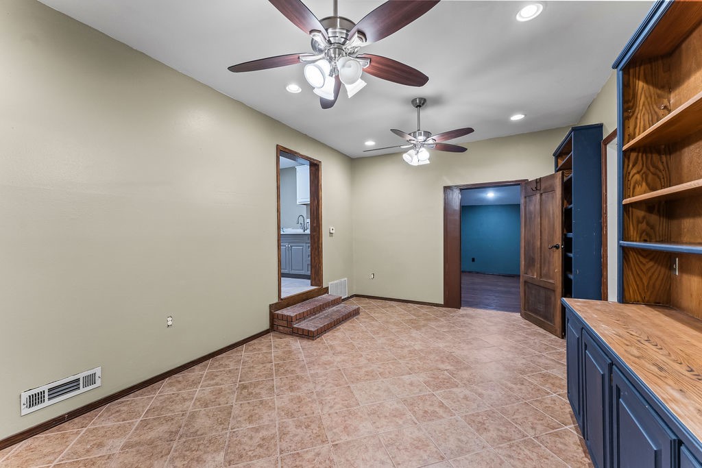 Oakhills Sub Rurban - Residential