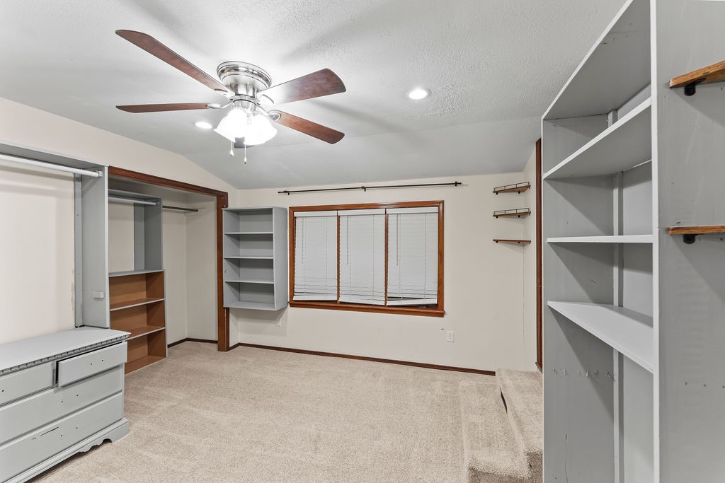 Oakhills Sub Rurban - Residential