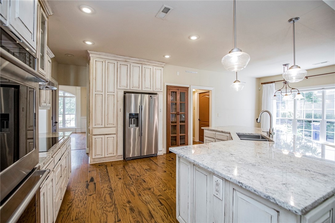 Heathrow Sub Bentonville - Residential