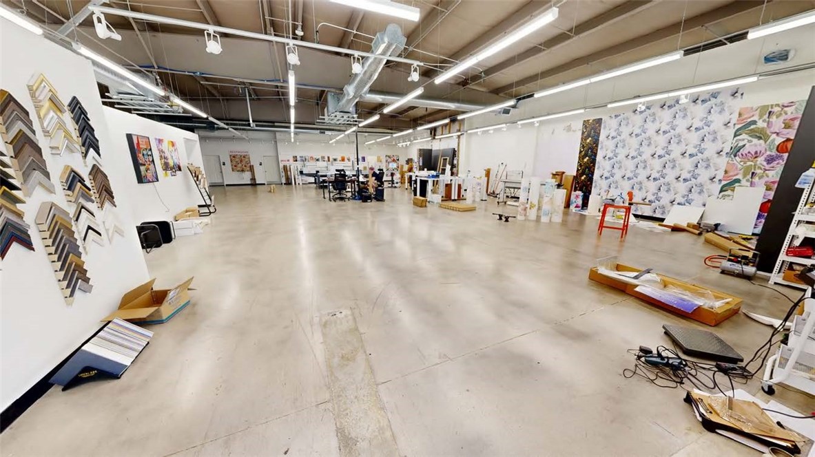 Point West Sub Ph I - Commercial Lease