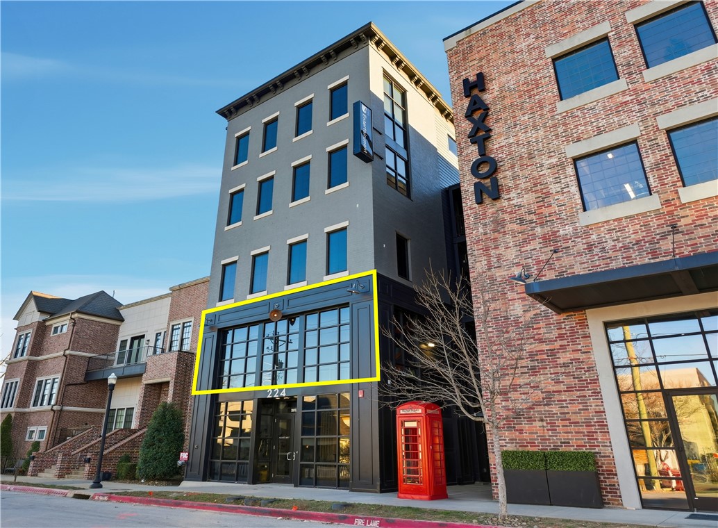 Railroad Add Bentonville - Commercial Lease