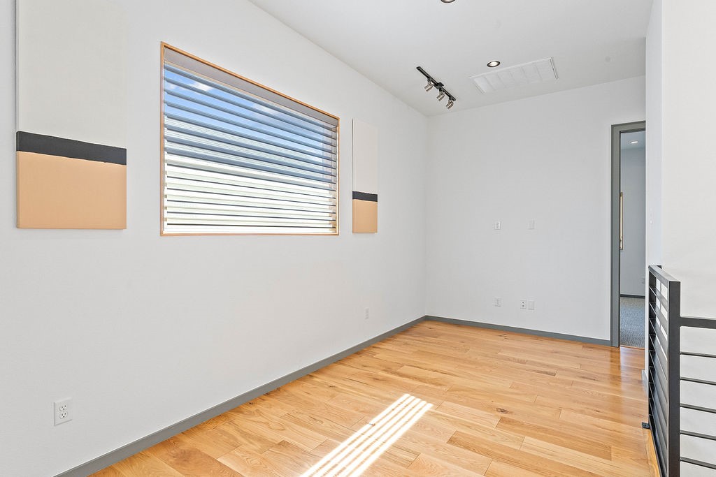 McAndrew & Jackson - Residential