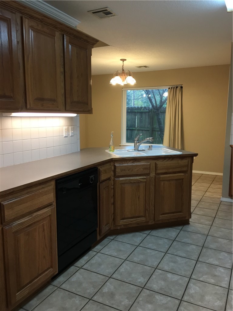 Briarwood Ph I - Residential Lease