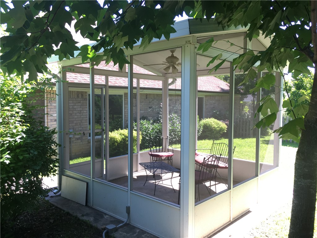 Briarwood Ph I - Residential Lease