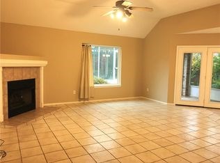 Briarwood Ph I - Residential Lease