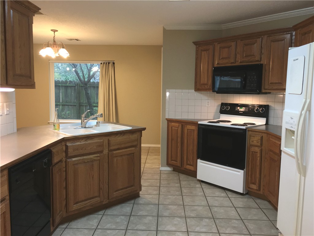 Briarwood Ph I - Residential Lease