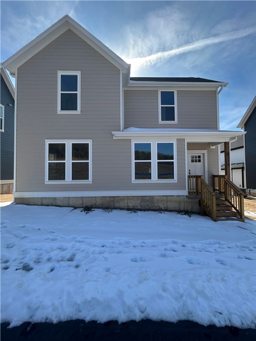 Newly built in 2025, this 3 bed, 3 bath home at 3199 Tulsa St combines modern design with a prime Fayetteville location. Close to parks, shopping, dining, and minutes from the University of Arkansas and everyday conveniences.